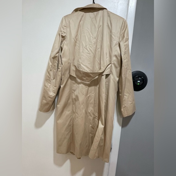 Used Banana Republic Coat - Size Large - Picture 2 of 12